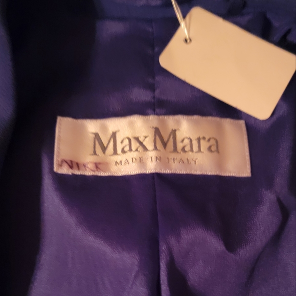 Max Mara Ruffle Blue Blazer - Picture 9 of 9